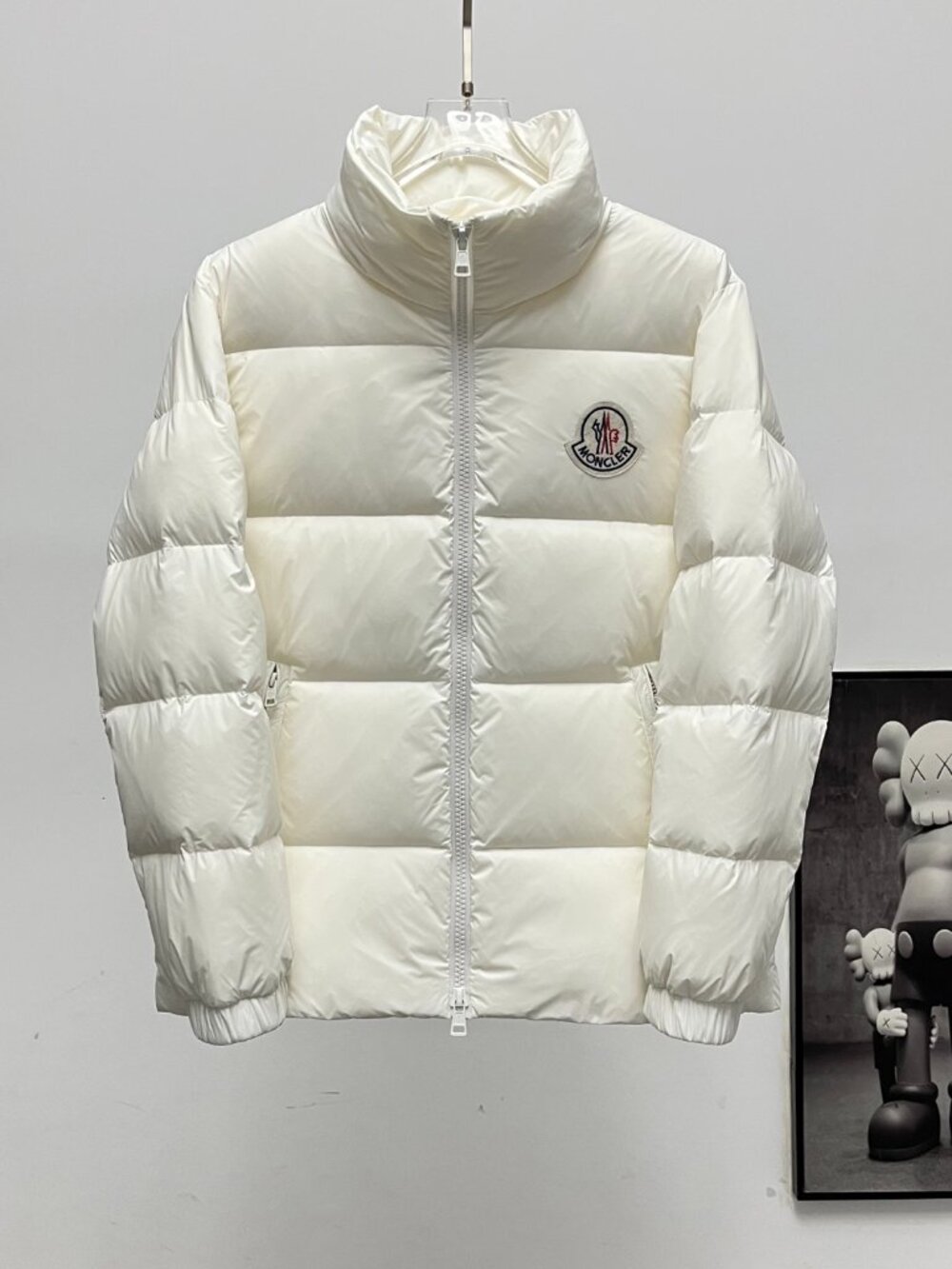 Moncler Off-White Stand-Collar Horizontal-Quilt Down Jacket